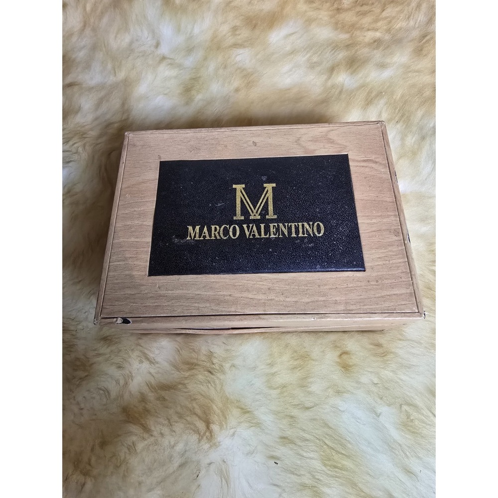 MARCO VALENTINO mens and women's set of Watches with Box - Picture 2 of 4